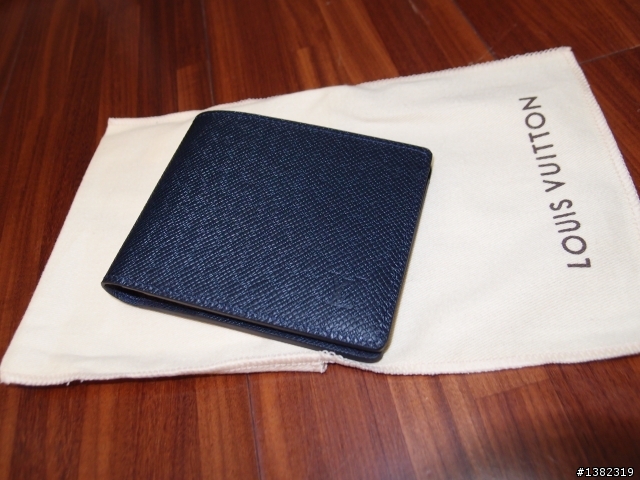 LV Compact 短夾開箱