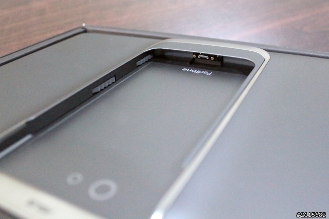 遲來的母親節禮物---Padfone infinity不專業(偷)開箱