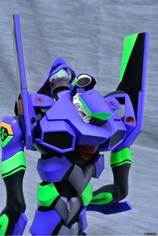 Medicom Rah Neo 初号機 Evangelion-01 開箱(圖多)