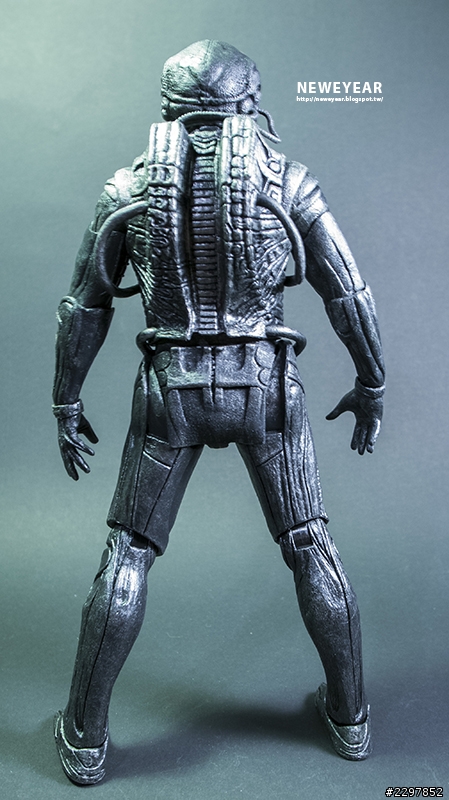 NECA 普羅米修斯-工程師(壓力服版) ENGINEER(PRESSURE SUIT)