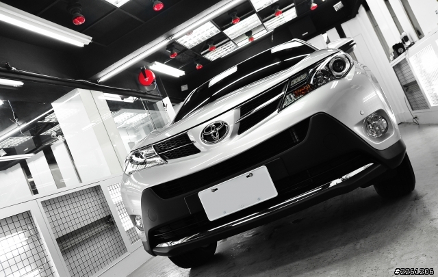 ++溫馨大老婆車++ Toyota Rav4小小開箱