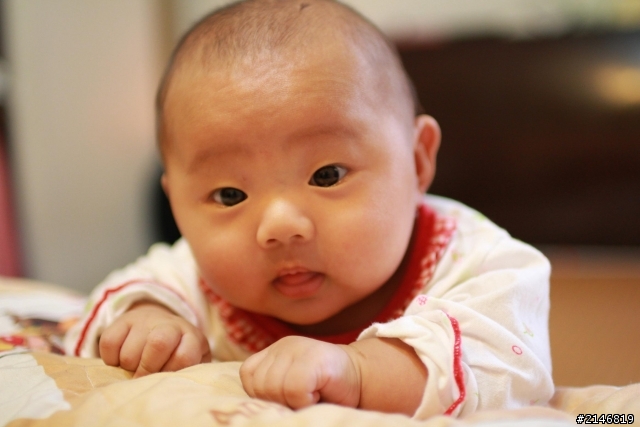 拍嬰兒~請前輩們賜教~~