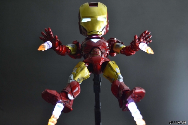 IRON MAN SD鋼鐵人 MARK 6 與 MARK 7 (圖多注意)