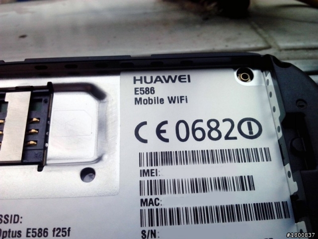 華為E586 Pocket Wifi開箱心得分享