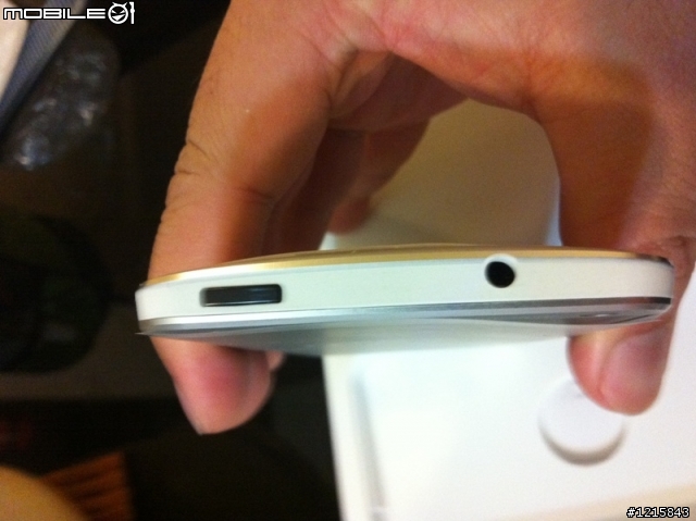 (圖可看了)大陸聯通版HTC New One 開箱