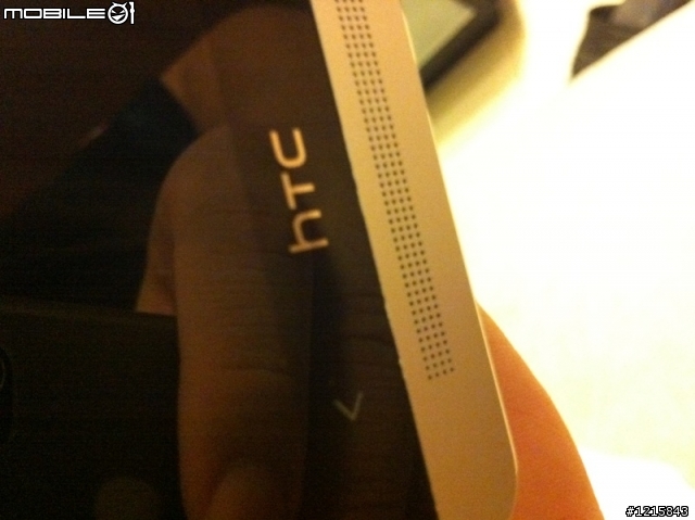 (圖可看了)大陸聯通版HTC New One 開箱