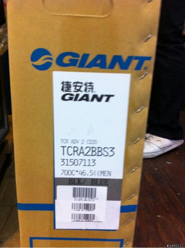 < 開箱 > GIANT 2013 TCR ADV2 人生第一台公路車入手~
