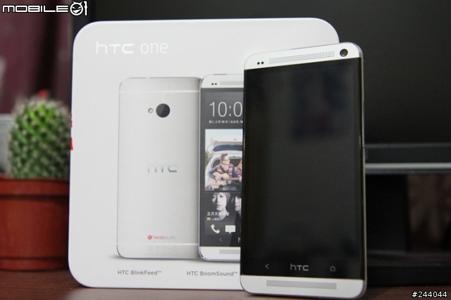 hTc one 小開箱(有全機包膜+螢保貼)