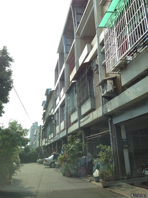 全家回高雄慢活 賞屋行 鎖定澄清湖週邊 少開的新車CC順便開個箱