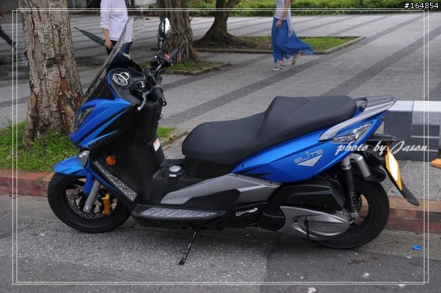 Elite300i 鋼鐵藍(消光藍)開箱
