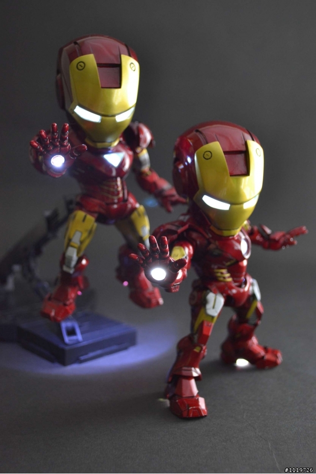 IRON MAN SD鋼鐵人 MARK 6 與 MARK 7 (圖多注意)