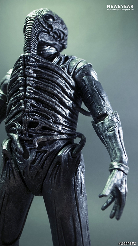 NECA 普羅米修斯-工程師(壓力服版) ENGINEER(PRESSURE SUIT)