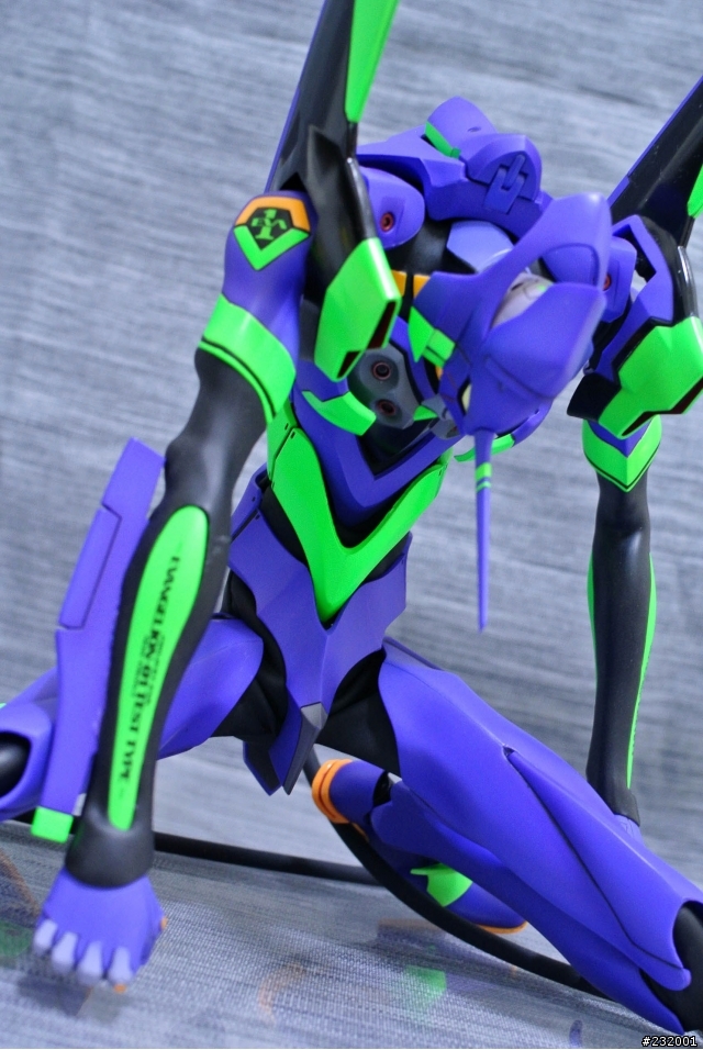 Medicom Rah Neo 初号機 Evangelion-01 開箱(圖多)
