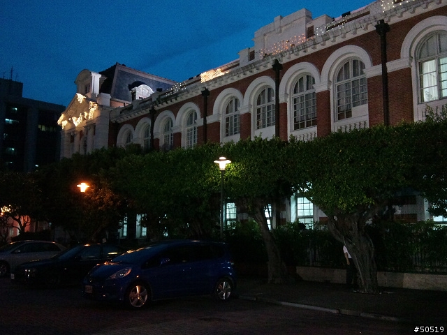 新'隨手拍機_ htc new one (PK)