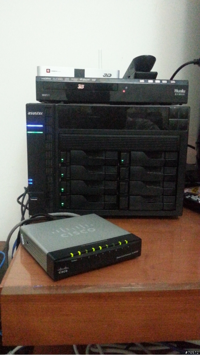 更新: 破200MB/S!!:Asustor AS-608T LACP 鏈路匯聚 (原: 新買的Asustor AS-608T 傳送速度只到50-70m/sec?)