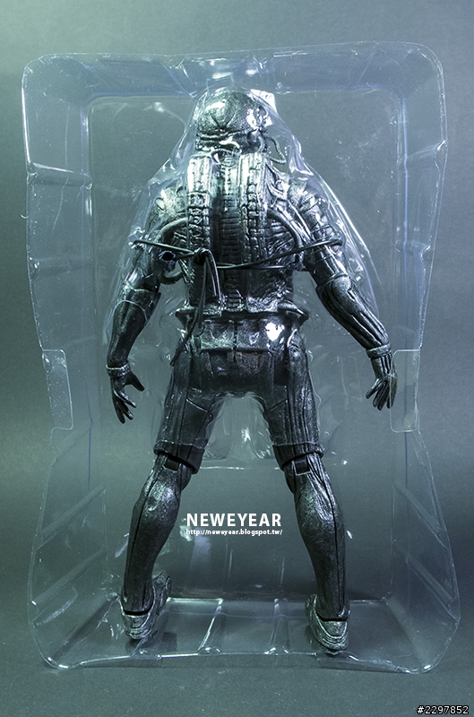NECA 普羅米修斯-工程師(壓力服版) ENGINEER(PRESSURE SUIT)