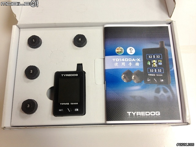 TYREDOG 無線胎壓偵測器 TPMS TD1400 【開箱文】圖多