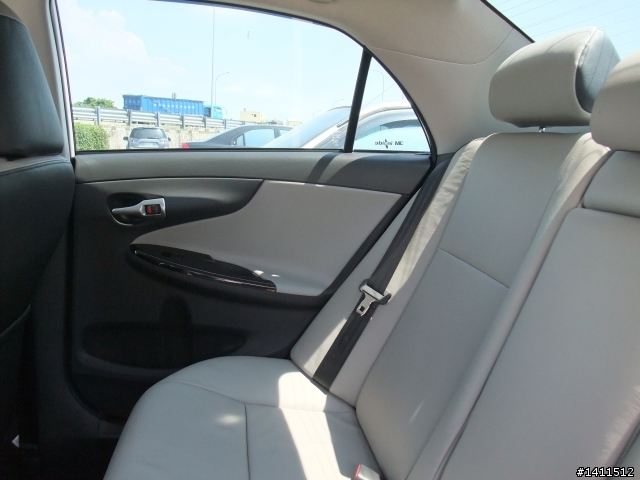 Altis 交車滿一週不專業開箱