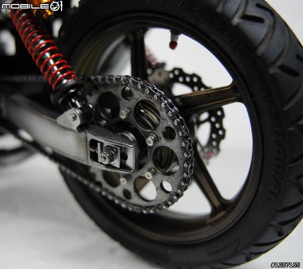 青島 KAWASAKI 750RS 暴走的傳說Z2