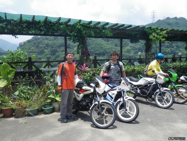 KAWASAKI AR80 SUZUKI RG50車聚