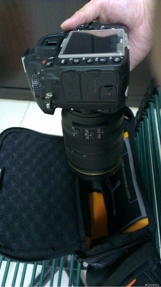 開箱Case Logic SLRC-205單肩攝影斜背相機包