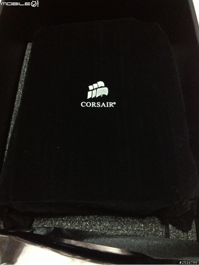 自組新機 神盾小玩具 開箱 小朋友大量出走 cooler master cosmos II 配件有點...