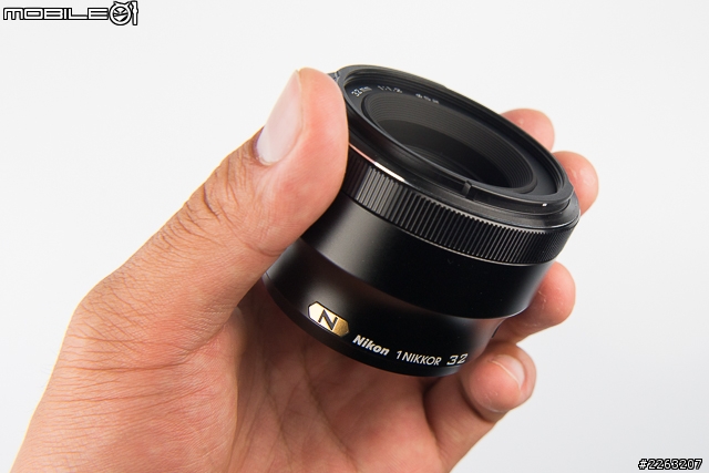 睜開大眼看世界 1 Nikkor 32mm f/1.2