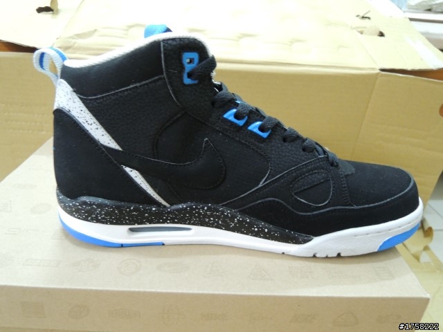 【開箱】新男孩球鞋夢 Nike Flight 13 Mid 不專業分享