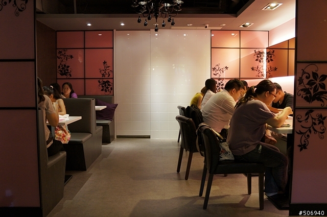 IOU Cafe - 高尚優雅的手工冰淇淋店