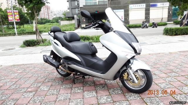 新 馬車 160 出盧~~