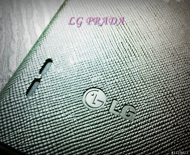 智慧型手機界的精品 Prada Phone by LG 3.0