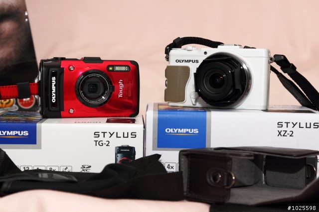 在眾多的DC中,我選擇了Olympus TG-2...... & XZ-2!