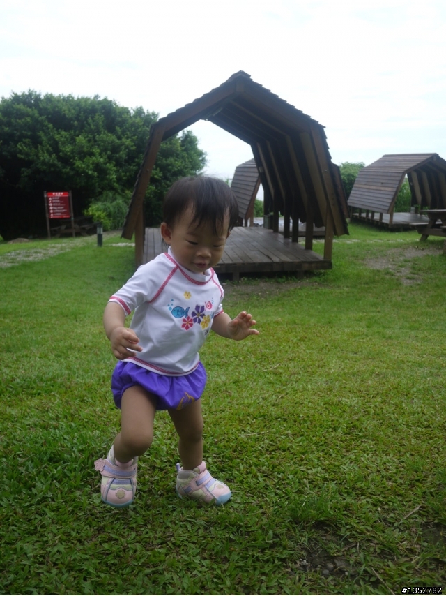2013.06.16~17葛葛&莓莓的第一次露營-石梯坪(3Y10M & 1Y1M)