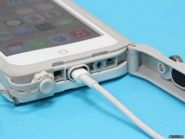 iPhone 5 也玩水! OtterBox 與The JoyFactory三防保護殼戶外實測