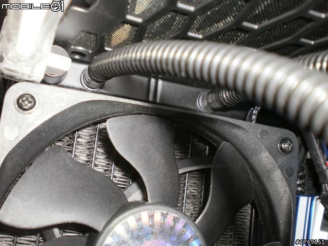 CoolerMaster N400 開箱 (圖很渣...挑戰你眼睛的極限...)