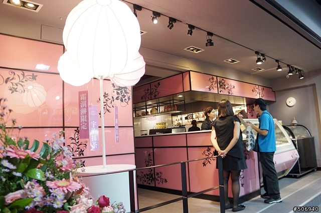 IOU Cafe - 高尚優雅的手工冰淇淋店