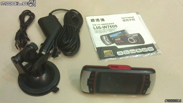 錄透攝 W7600 HDR 行車記錄器 與Super CRV的完美結合