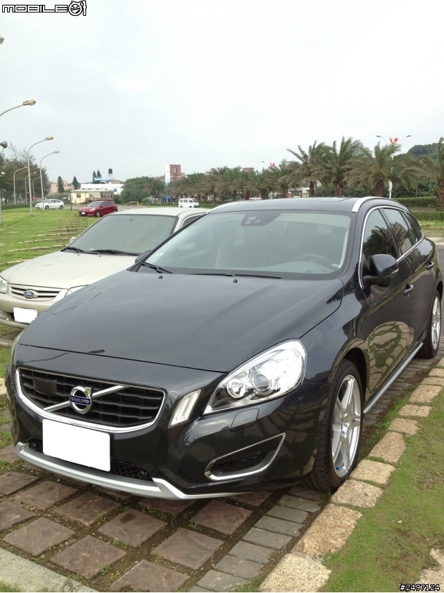 V60 D4 旗艦 492 + 4件式套件 (終於輪到我開箱囉!)