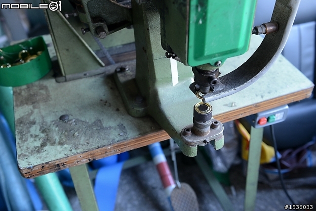 "豪華"第三排:還好,才300元而已;沒辦法才300元而已。