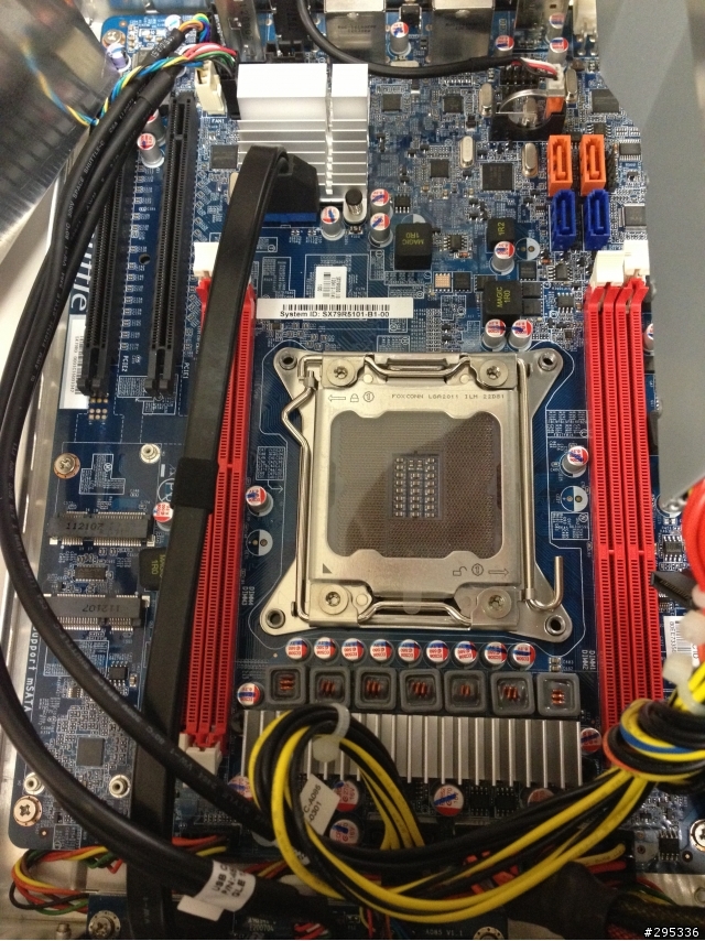 最強準系統:Intel 黑i7-3960x + 浩鑫X79 圖少開箱