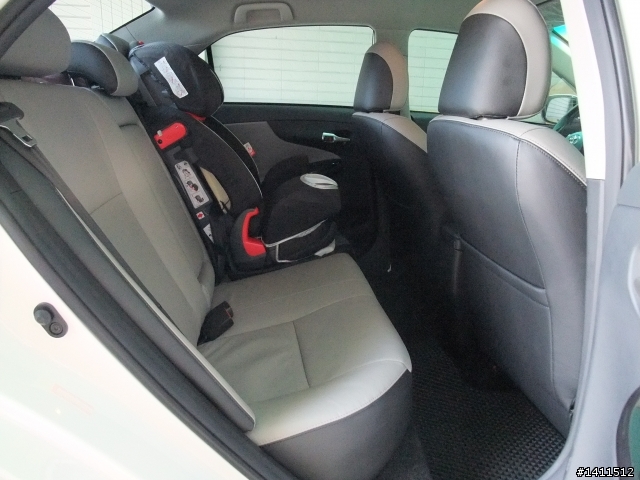 Altis 交車滿一週不專業開箱