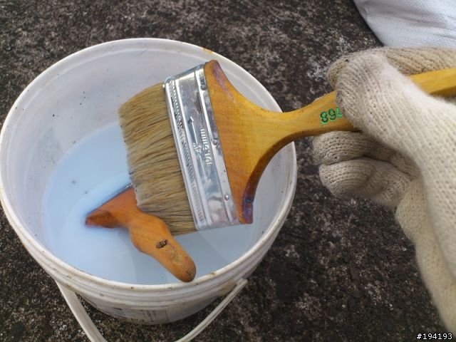 40年老厝屋頂防水DIY-使用得利倍剋漏