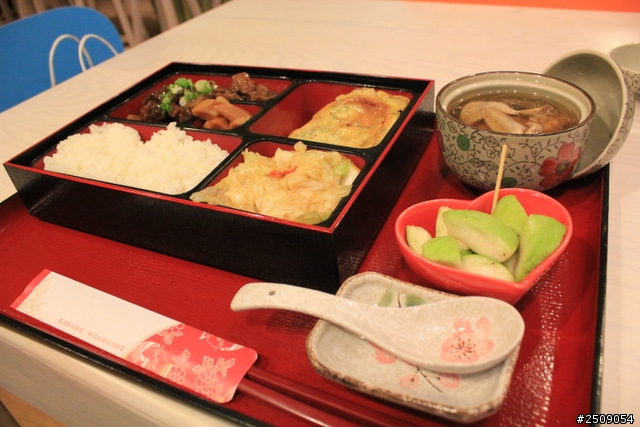 異鄉人忘不了的好味道─田阿姨私房創意料理