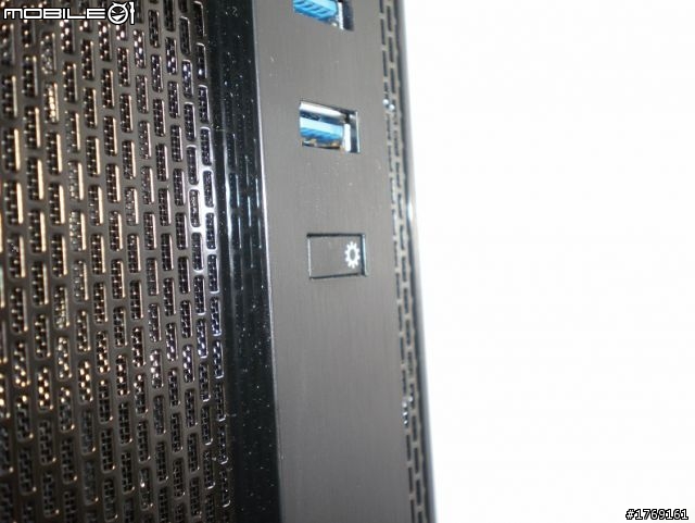 CoolerMaster N400 開箱 (圖很渣...挑戰你眼睛的極限...)