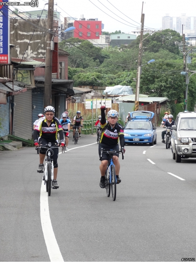 2013北濱100K 拍照分享 登輝大道轉接淡金公路三段7-11後方500公尺