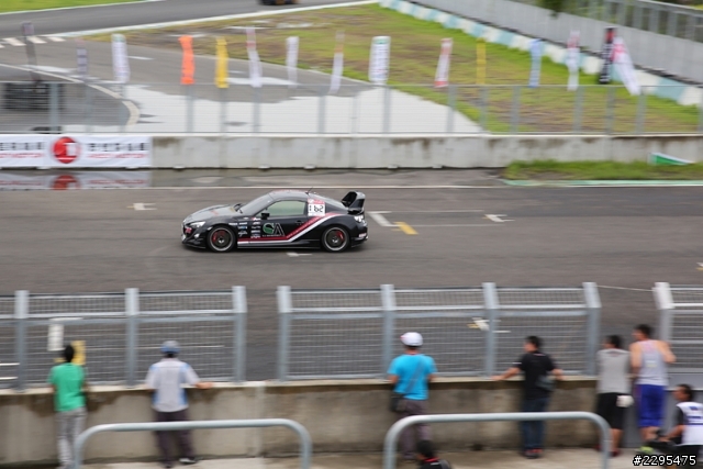 豔陽、賽車、辣妹,2013年大鵬灣O.T.G.P多圖分享