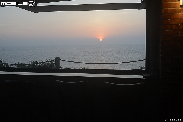 【適合看海】景觀民宿:海中天