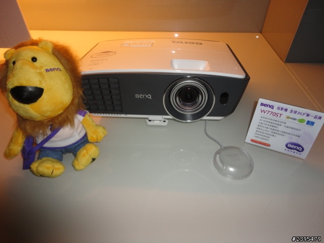 BenQ 投影機體驗會活動心得分享 - 三坪享受100吋 3D Full HD 藍光高畫質大畫面