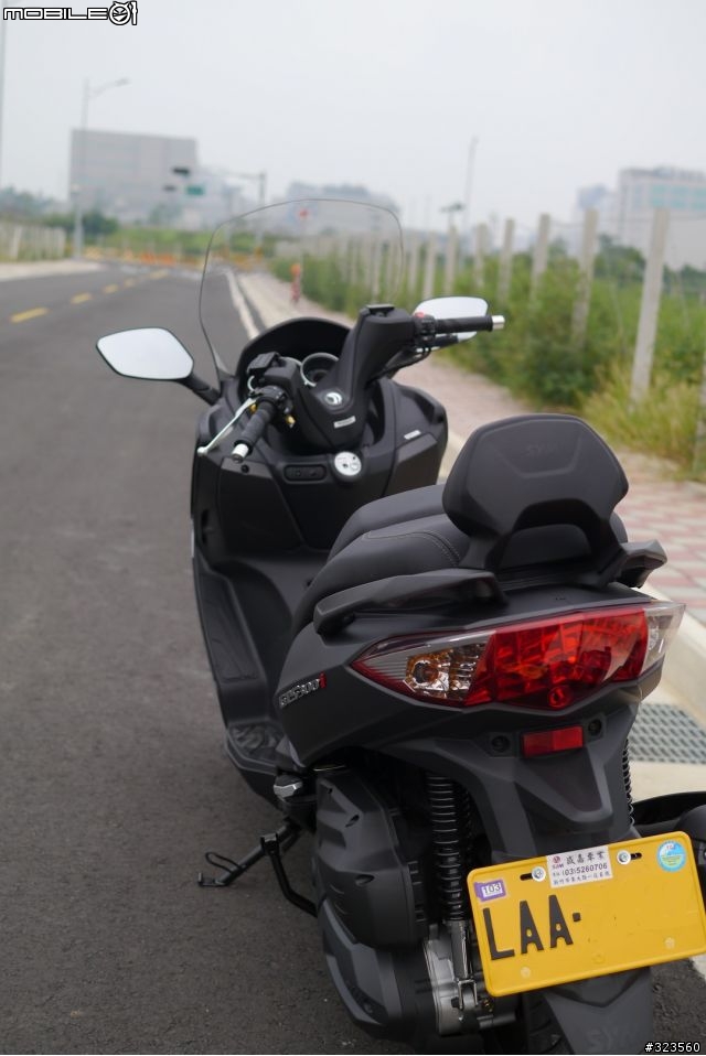 白牌進階黃牌GTS 300i