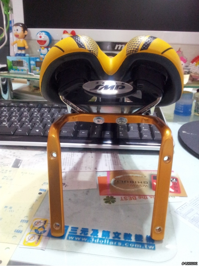 2013.07/10新增hybrid裝法 (06/26更新新裝法for selle smp TRK)\ MINOURA SBH-300 雙水壺架的安裝??